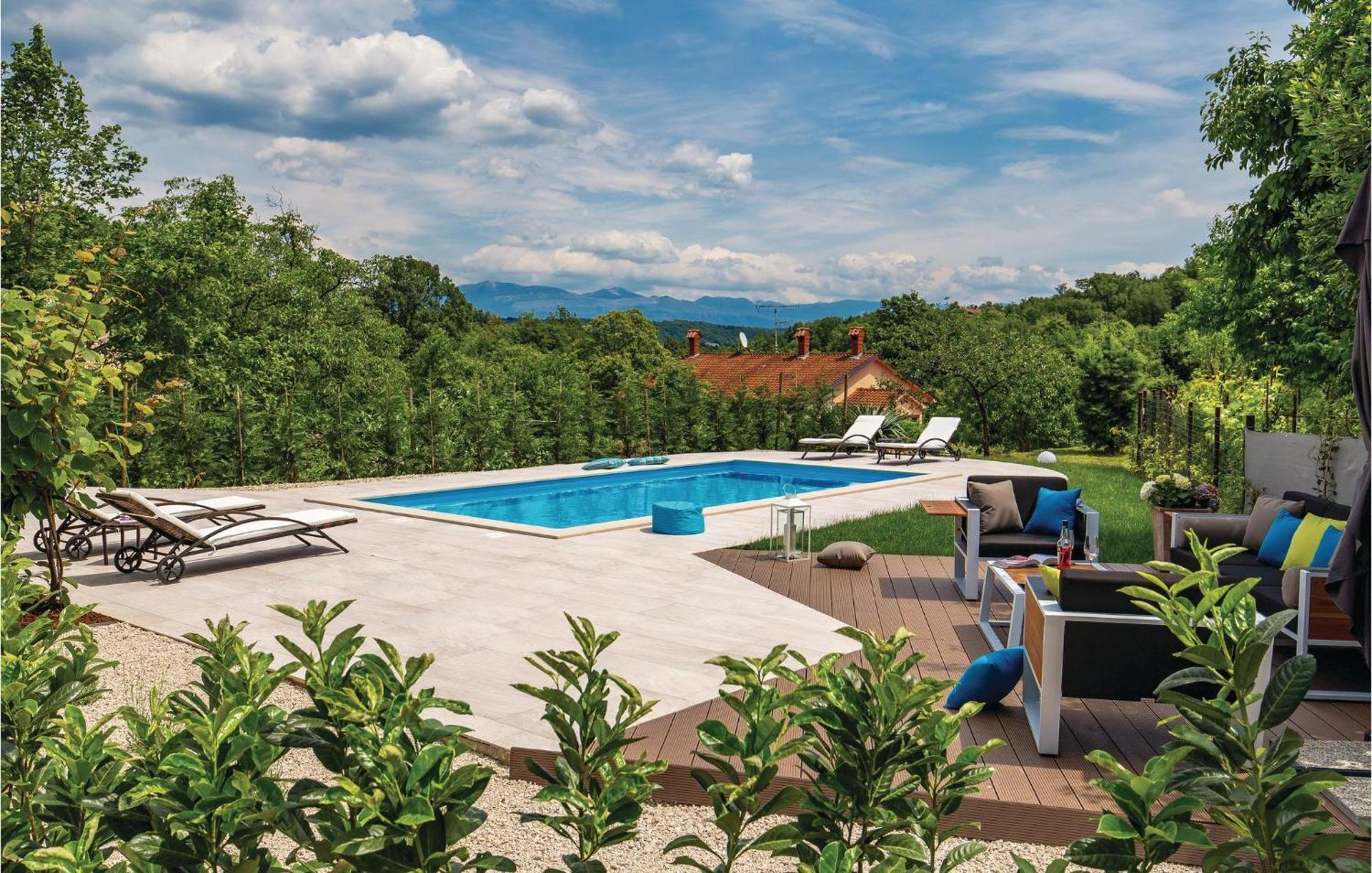 Lovely Home In Matulji With Outdoor Swimming Pool Εξωτερικό φωτογραφία