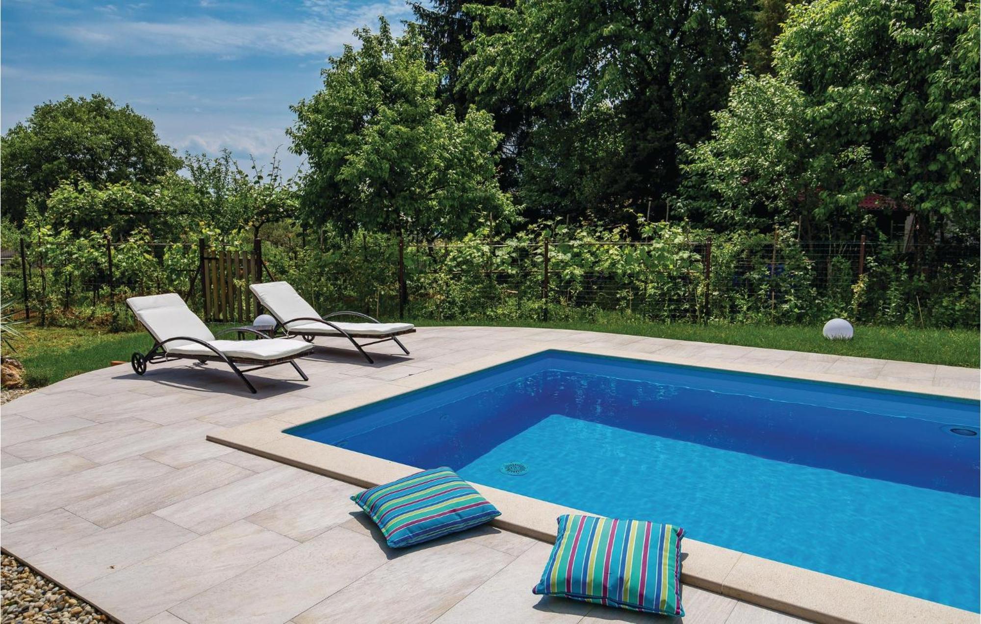 Lovely Home In Matulji With Outdoor Swimming Pool Εξωτερικό φωτογραφία