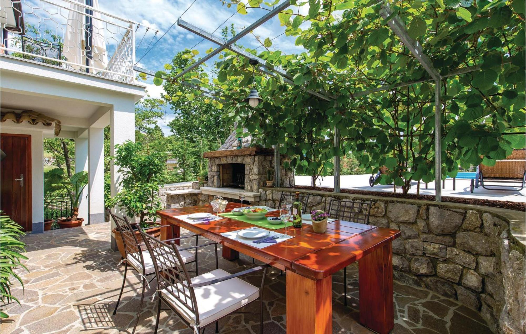 Lovely Home In Matulji With Outdoor Swimming Pool Εξωτερικό φωτογραφία